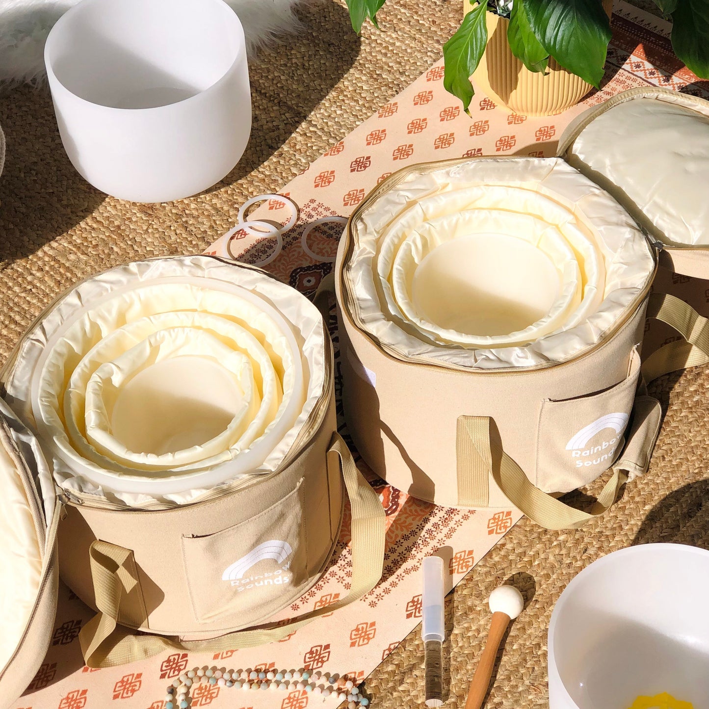 Set of 7 White Sound Therapy Bowls